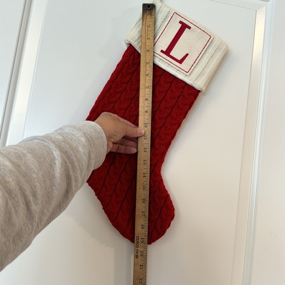 Kohls Initial Letter L Cable Knit Christmas Stocking Red Monigram L - Picture 8 of 9